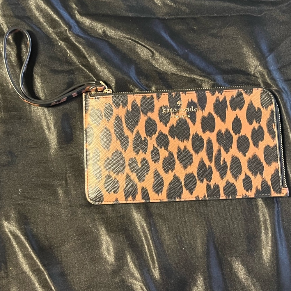 Kate Spade Black and Tan Animal Print Wristlet